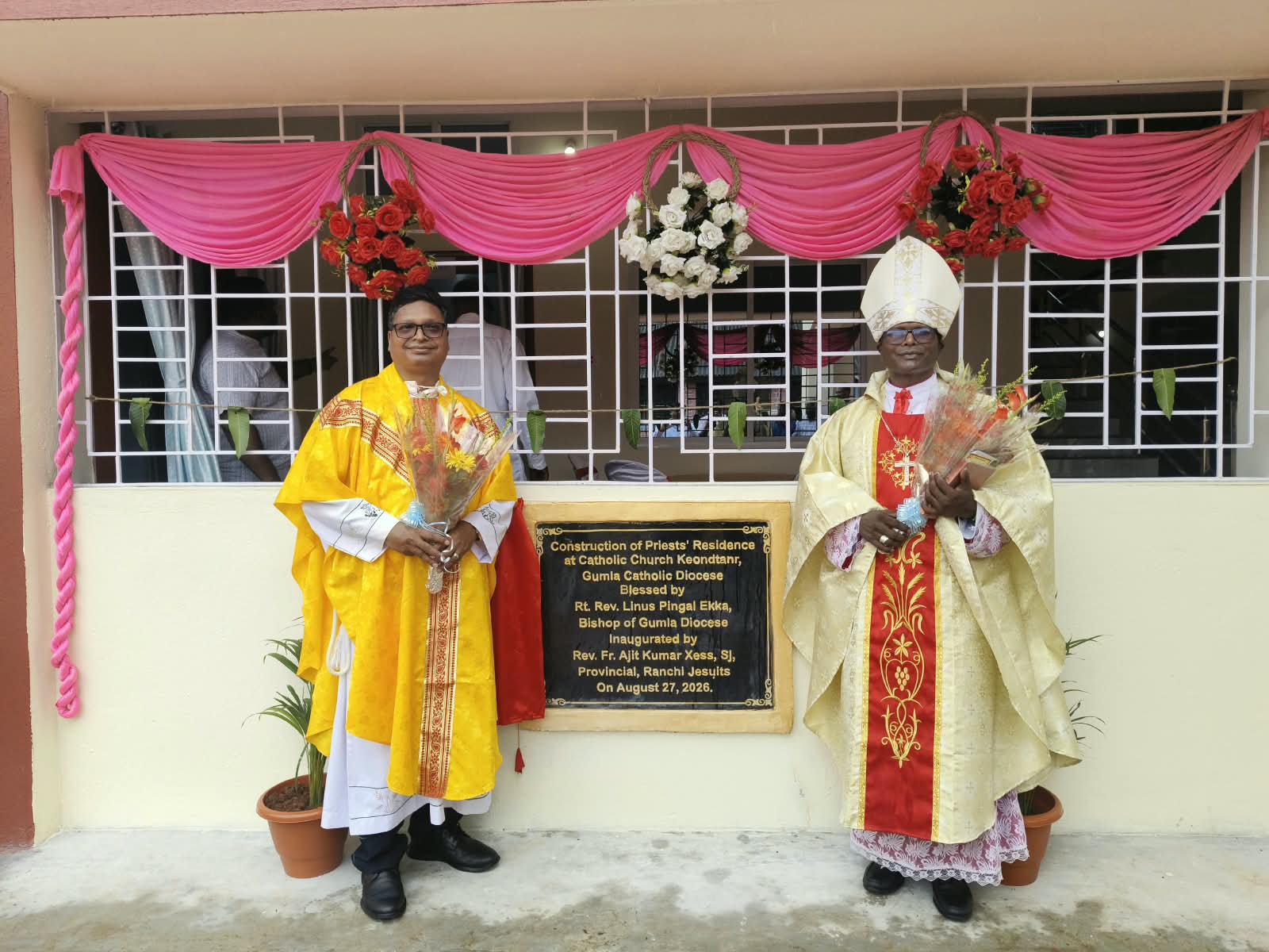 Inauguration of New Residence at Keondtanr, Gumla